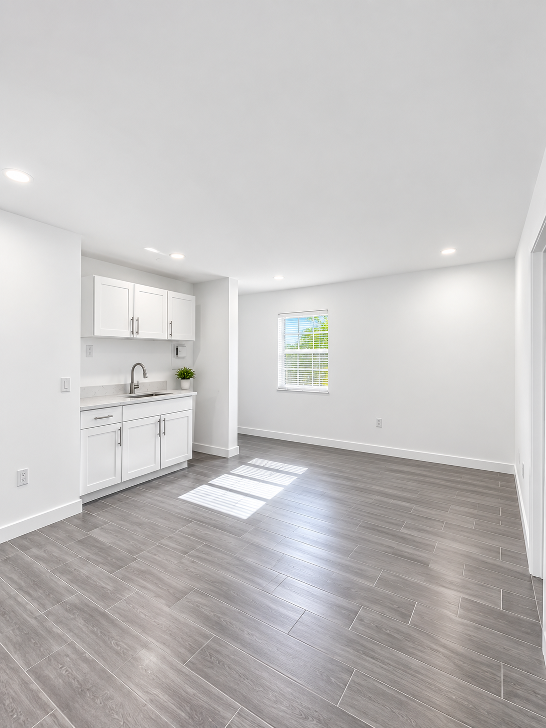 14280 Northeast 6th Avenue - 1