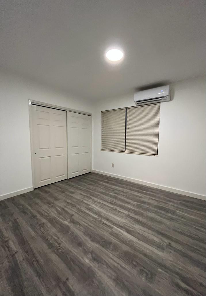 14280 Northeast 6th Avenue - 16