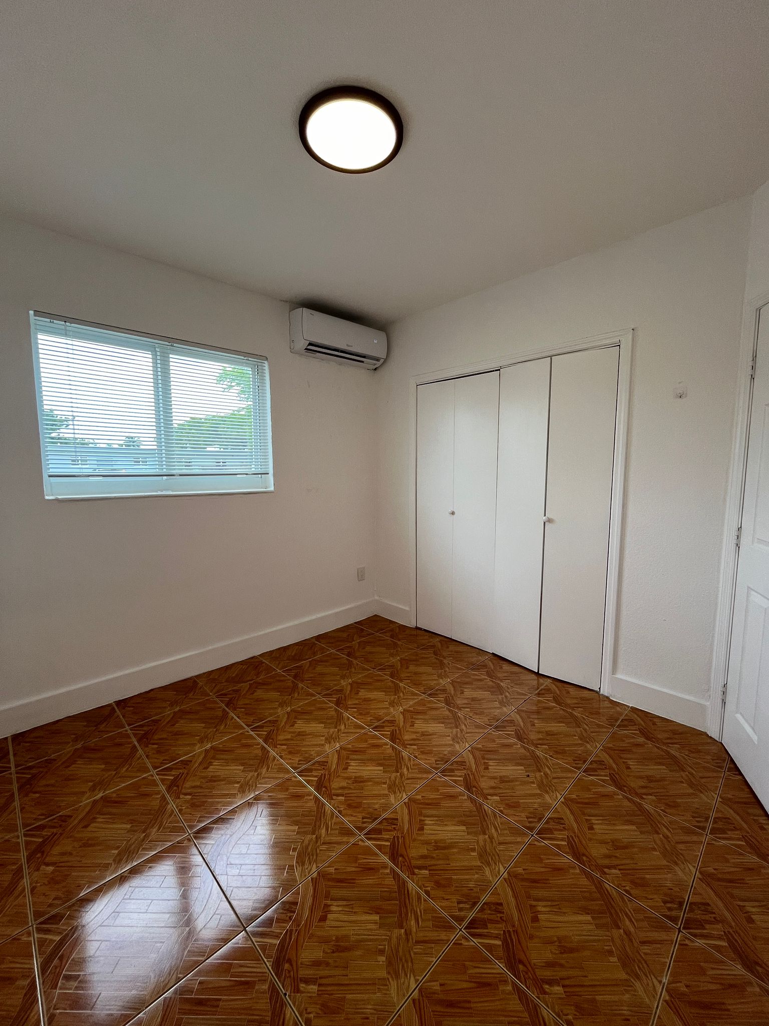 1265 Sharazad Boulevard - 6