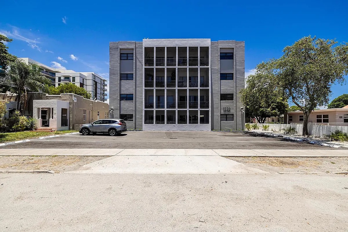 Property thumbnail image