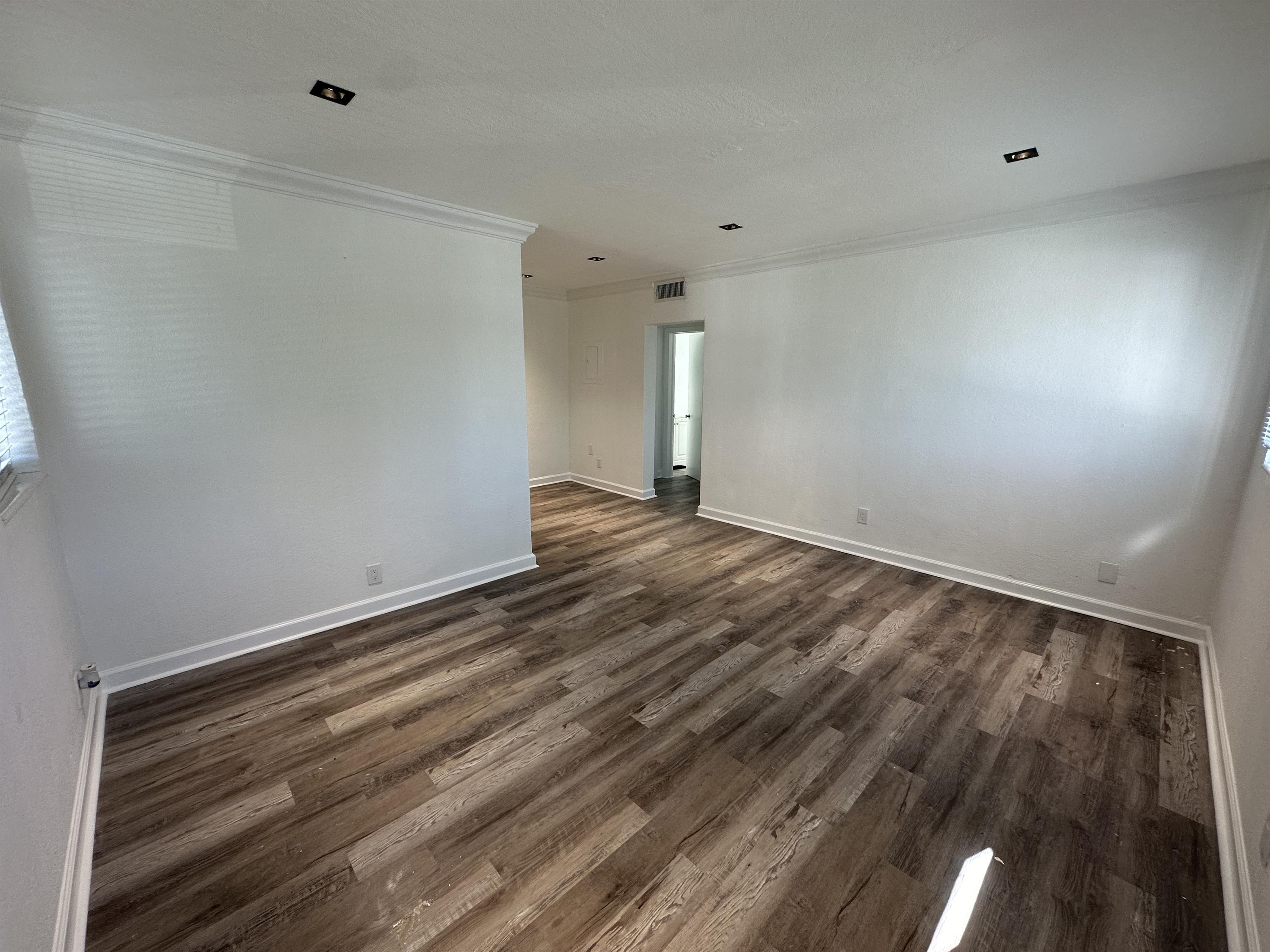 1949 NE 172nd St Unit 09